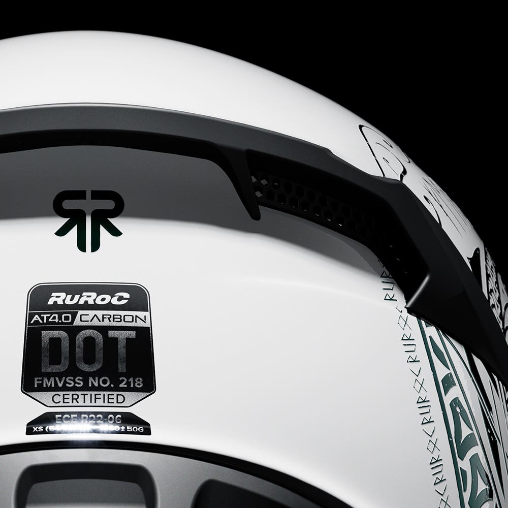 AT4.0 CARBON Fenrir White