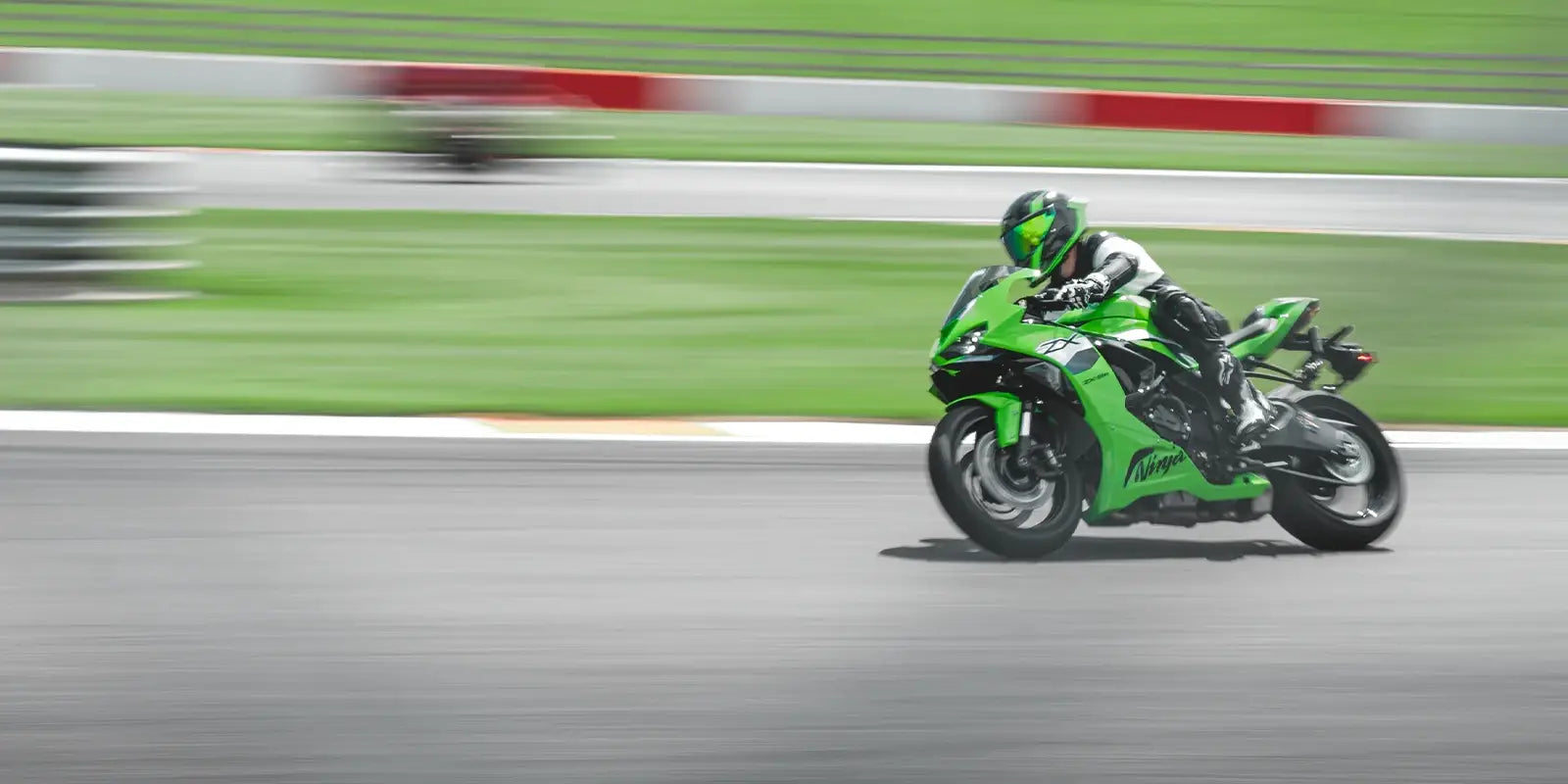 AT4.0 TRACK